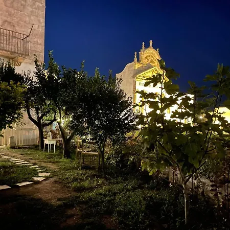 Casa Agrumeto 30 別荘 オストゥーニ